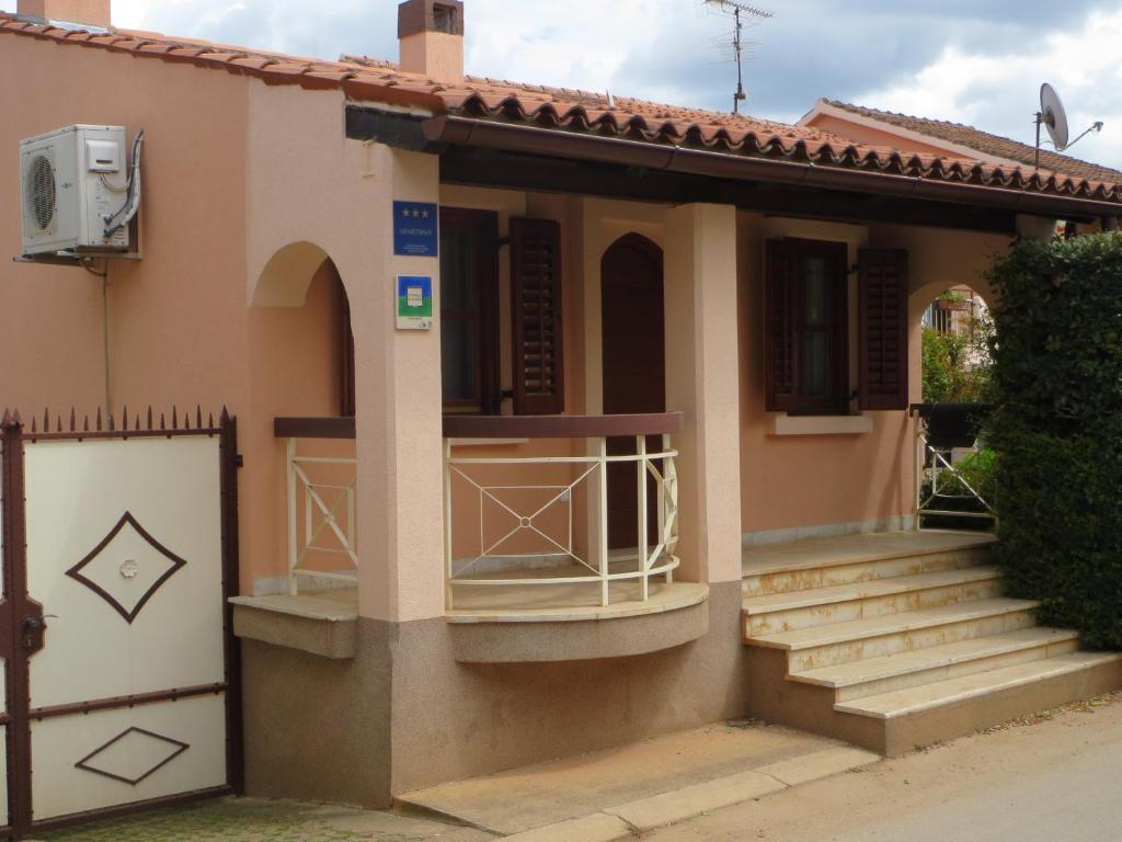 Apartments Mediteraneo Tar-Vabriga Екстер'єр фото