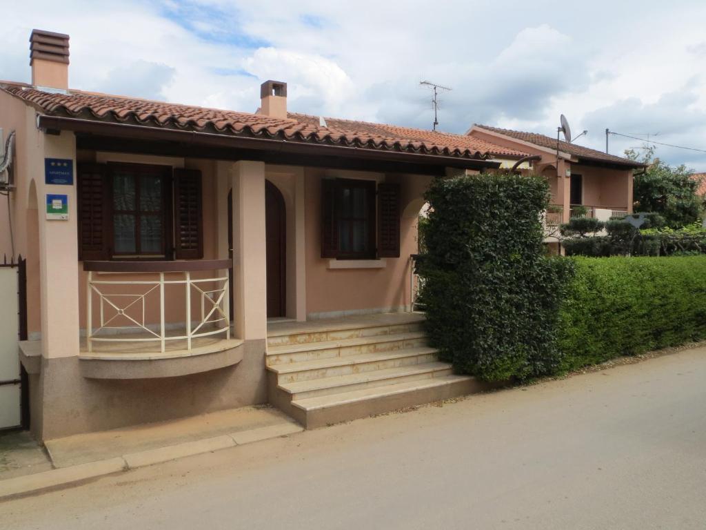 Apartments Mediteraneo Tar-Vabriga Екстер'єр фото